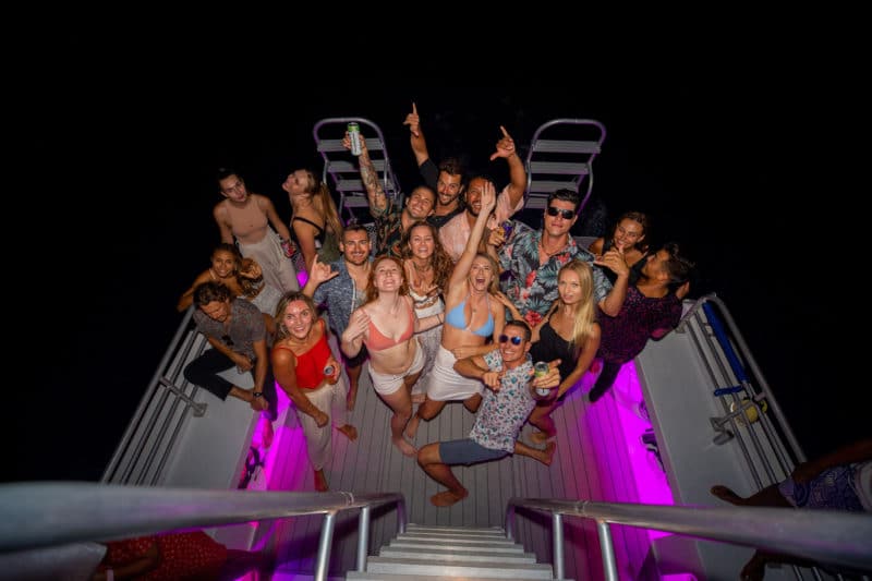Booze Cruise with live DJ and LED light show in Honlulu, Hawaii