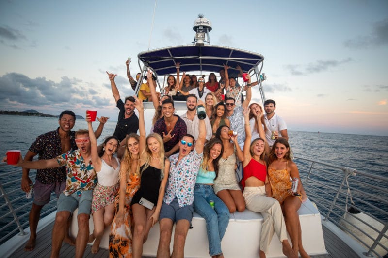 Waikiki Party Cruise with Live DJ