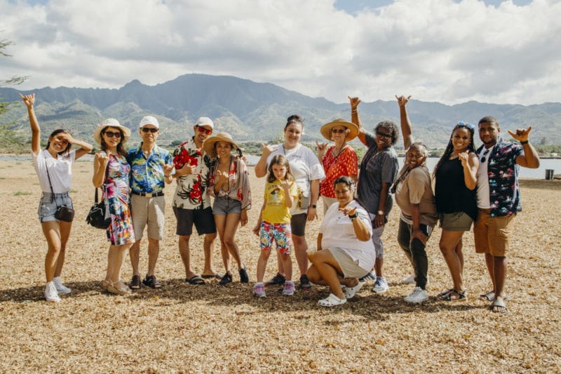 Group photo on a circle island food tour of Oahu
