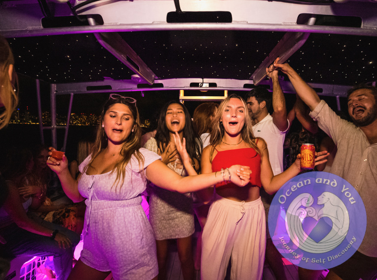 You are currently viewing Celebrate your birthday with Ocean and You’s Unforgettable Sunset Party Cruise Experience!