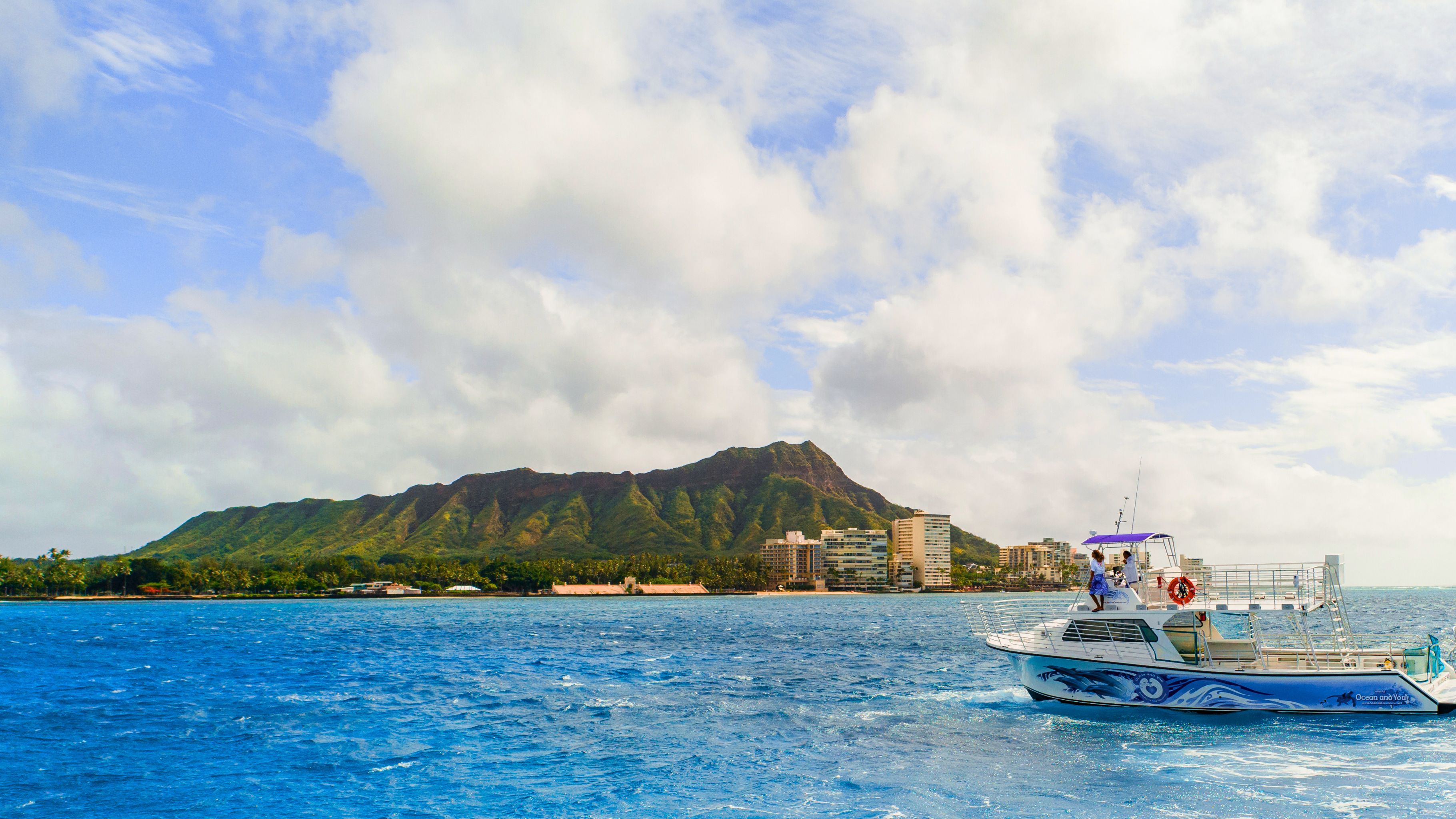 You are currently viewing Hawaiian Names of Popular Oahu Landmarks: Meanings Behind the Famous Sites