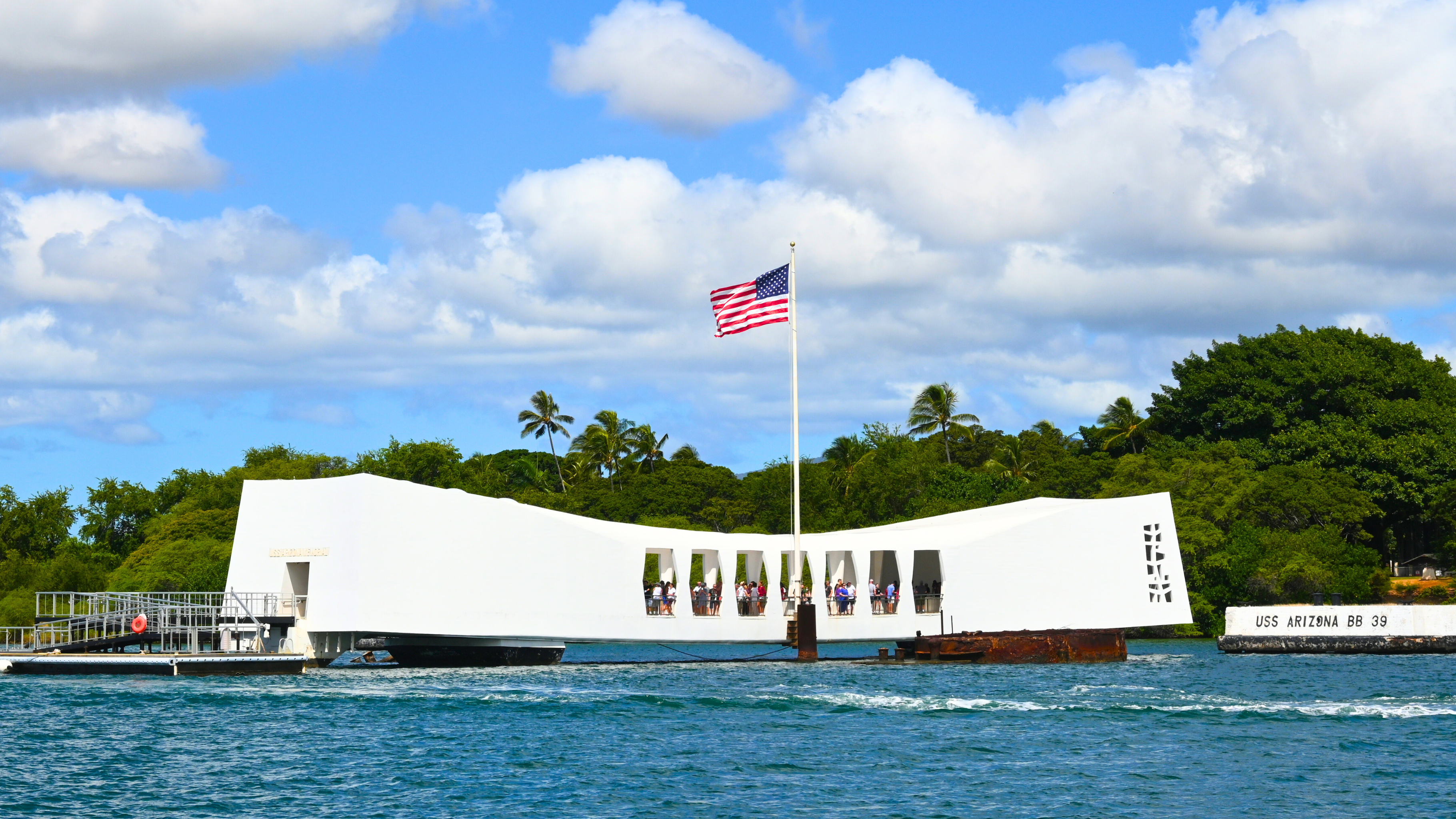 You are currently viewing Remembering Pearl Harbor (December 7th): A Brief History and Why You Should Visit in December