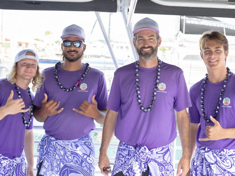 Waikiki booze cruise crew